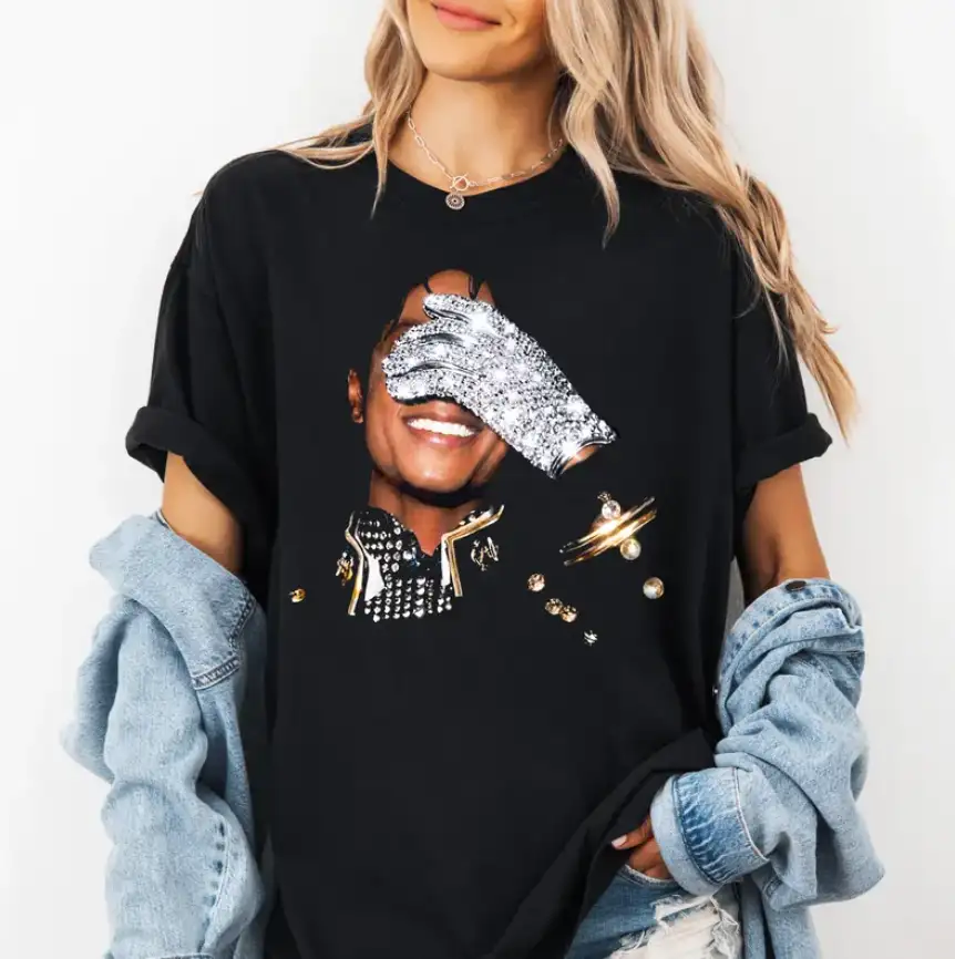 Michael J King Of Shirt Iconic Glove T-Shirt Vintage M Jackson Pop Shirt Michael Sweatshirt M J Youth shirt