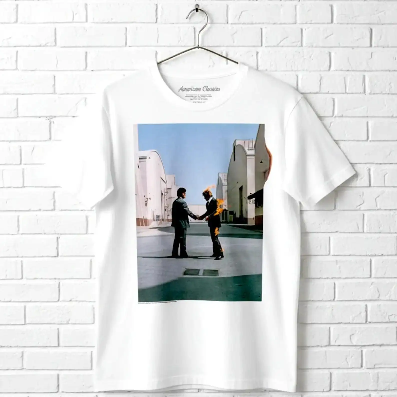 Pink Floyd Wish You Were Here Burning Handshake T-Shirt - Vintage Rock Concert Tee